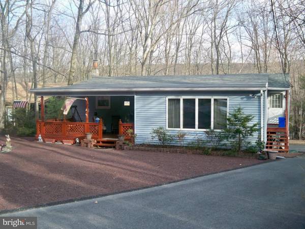 416 LAKE DR, Nesquehoning, PA 18240