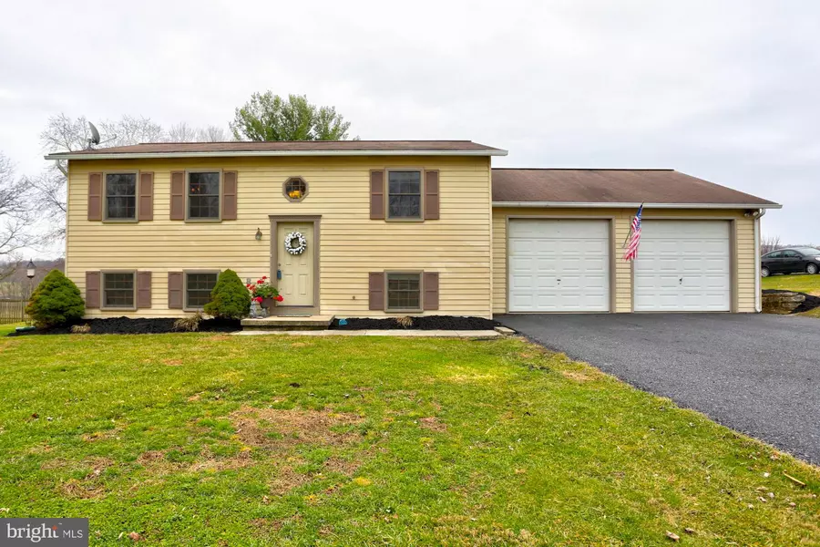 515 BYERLAND CHURCH RD, Willow Street, PA 17584