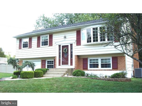 313 SIGNEY LN, Somerdale, NJ 08083