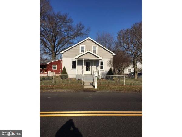 21 AMBOY RD, Bordentown, NJ 08505