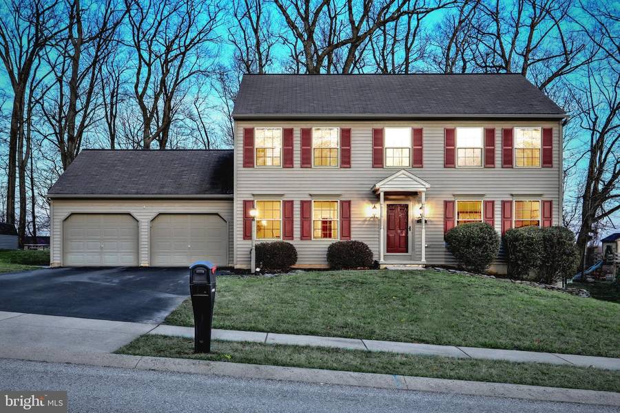 285 LARTRY DR, Red Lion, PA 17356