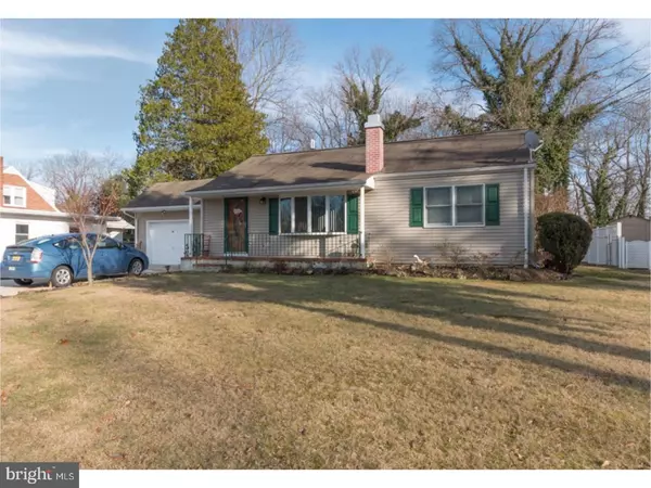 56 E EDGEWOOD RD, Bordentown, NJ 08505