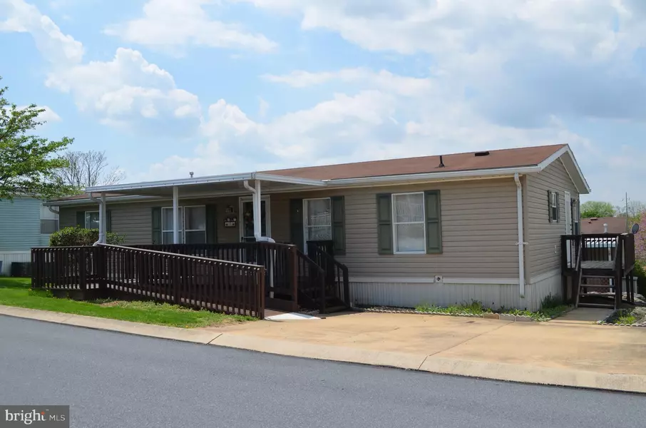 3 MARGARET AVE, Lebanon, PA 17042