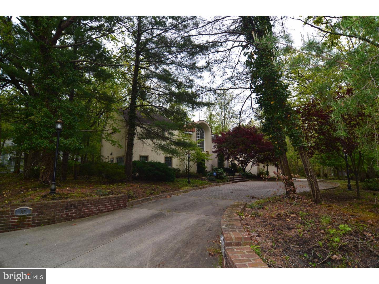 Cherry Hill, NJ 08003,37 COOPERS RUN DR