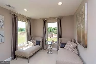 Waldorf, MD 20602,12289 REVOLUTION CT