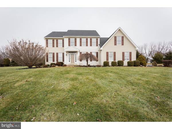 120 SOMERS DR, Downingtown, PA 19335