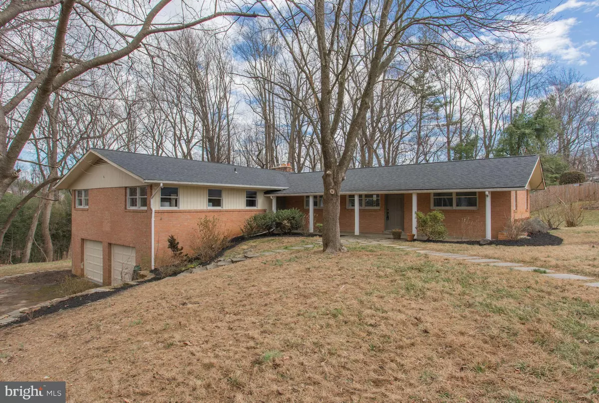 Mclean, VA 22102,977 SPENCER RD