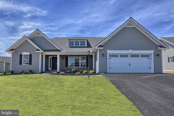 6 PARK VIEW DR, Myerstown, PA 17067