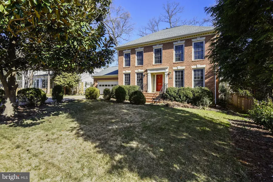 1511 GREENBRIER ST N, Arlington, VA 22205