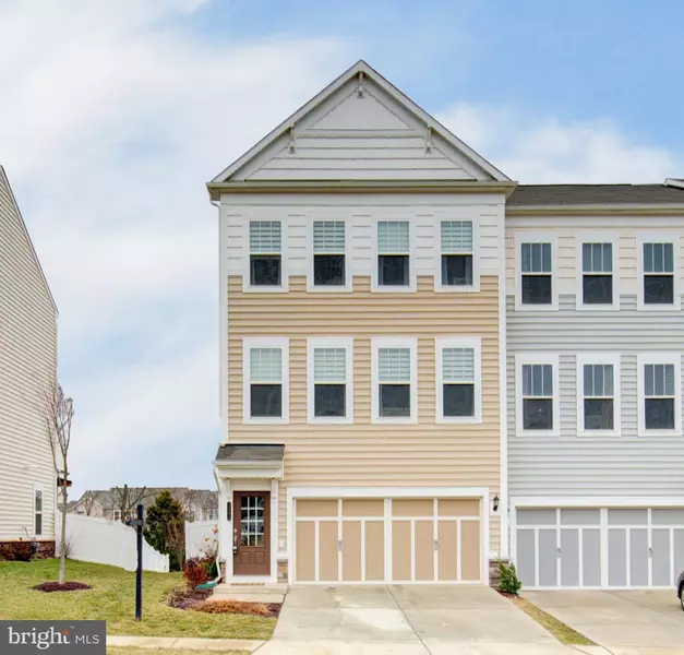 23572 BOCA FIELD TER, Ashburn, VA 20148