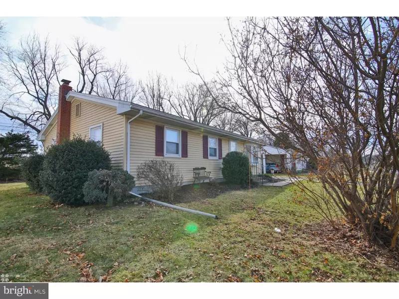 4882 PINE GROVE CIR, Allentown, PA 18106