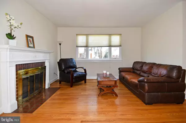 Silver Spring, MD 20902,11018 CONE LN