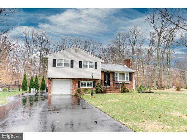 46 SPRING GARDEN RD, Robbinsville, NJ 08691