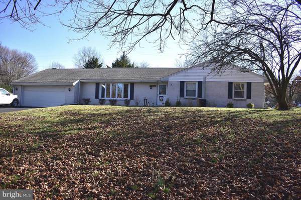 398 BRIAR LN, Chambersburg, PA 17202