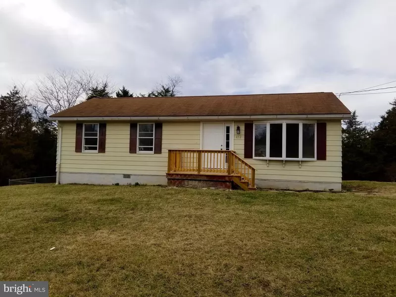 452 BLACK WALNUT DR, Kearneysville, WV 25430