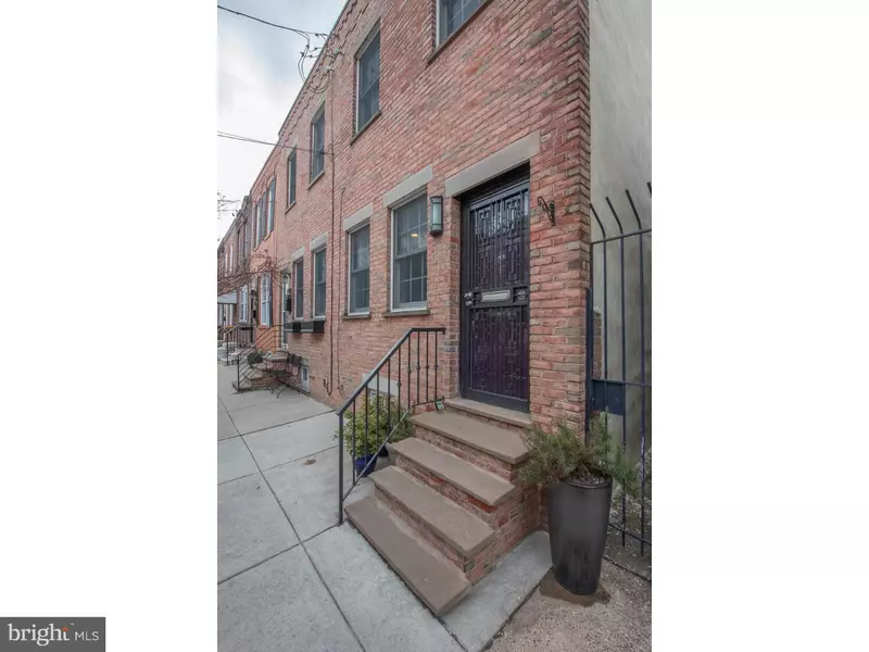 1900 S ISEMINGER ST, Philadelphia, PA 19148