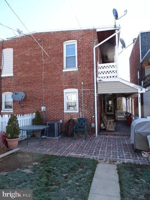 York, PA 17404,818 LATIMER ST