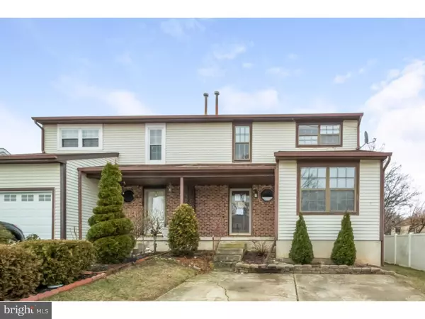 121 FOMALHAUT AVE, Sewell, NJ 08080