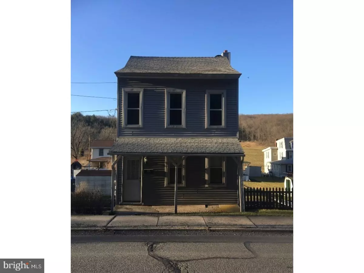 Cressona, PA 17929,124 CHESTNUT ST