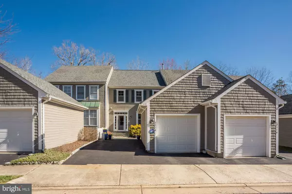 2516 BRENTON POINT DR, Reston, VA 20191