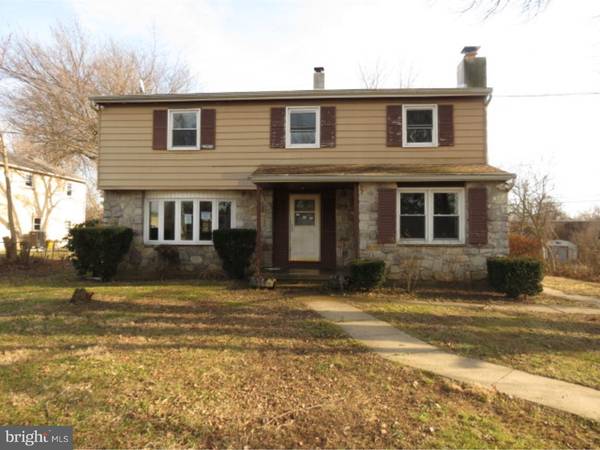 242 MAPLE AVE, Springfield, PA 19070