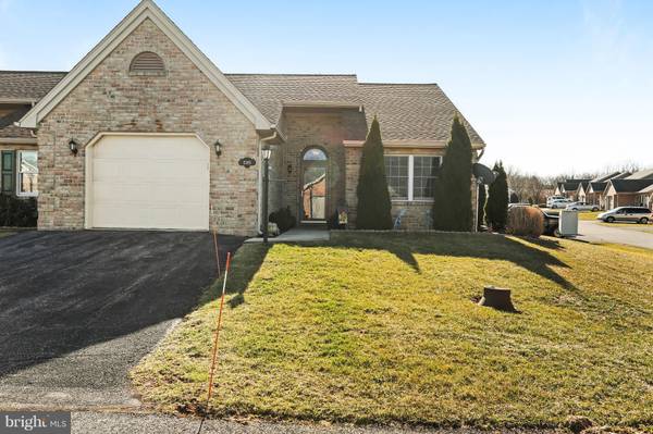 2385 MAJESTIC CT, Chambersburg, PA 17202