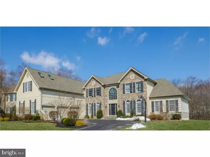 4248 GREENSPIRE LN, Buckingham, PA 18938