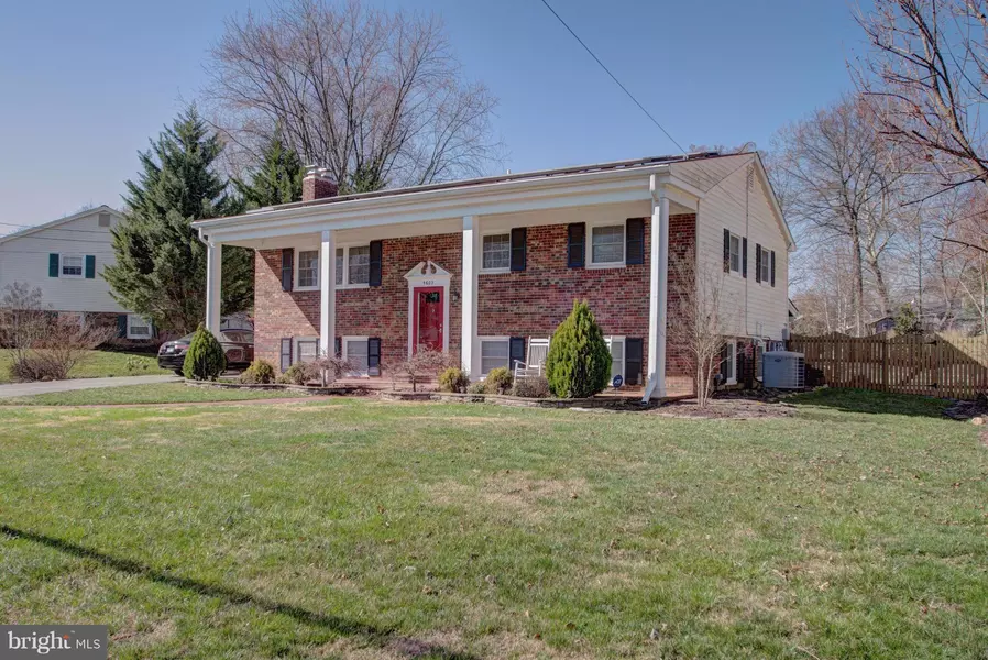 5603 BROADMOOR ST, Alexandria, VA 22315