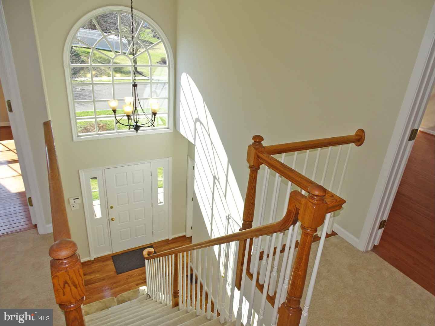 Yardley, PA 19067,581 HEARTHSTONE DR