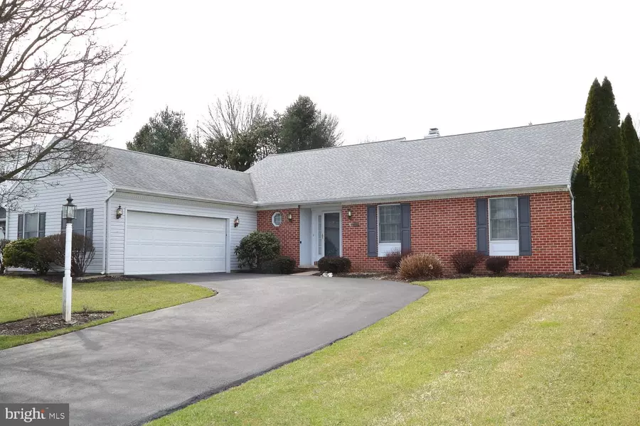 229 POST OAK RD, Lancaster, PA 17603