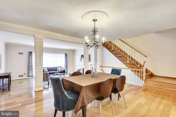 Bethesda, MD 20816,5105 WESTBARD AVE #6