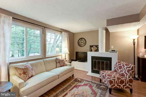 Reston, VA 20194,1613 HARVEST GREEN CT