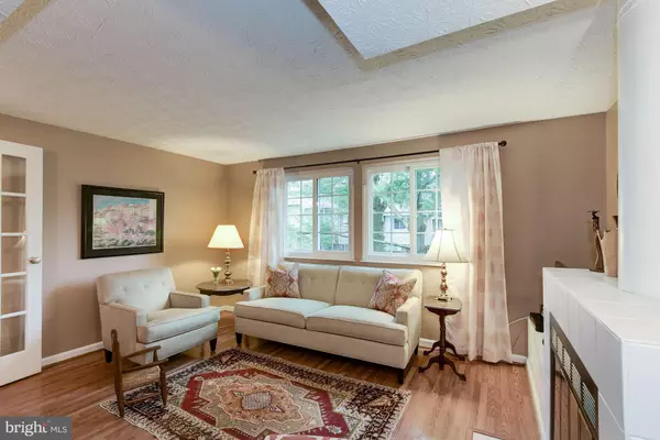 Reston, VA 20194,1613 HARVEST GREEN CT