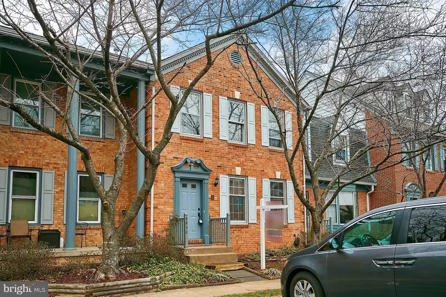 5930 WESCOTT HILLS WAY, Alexandria, VA 22315