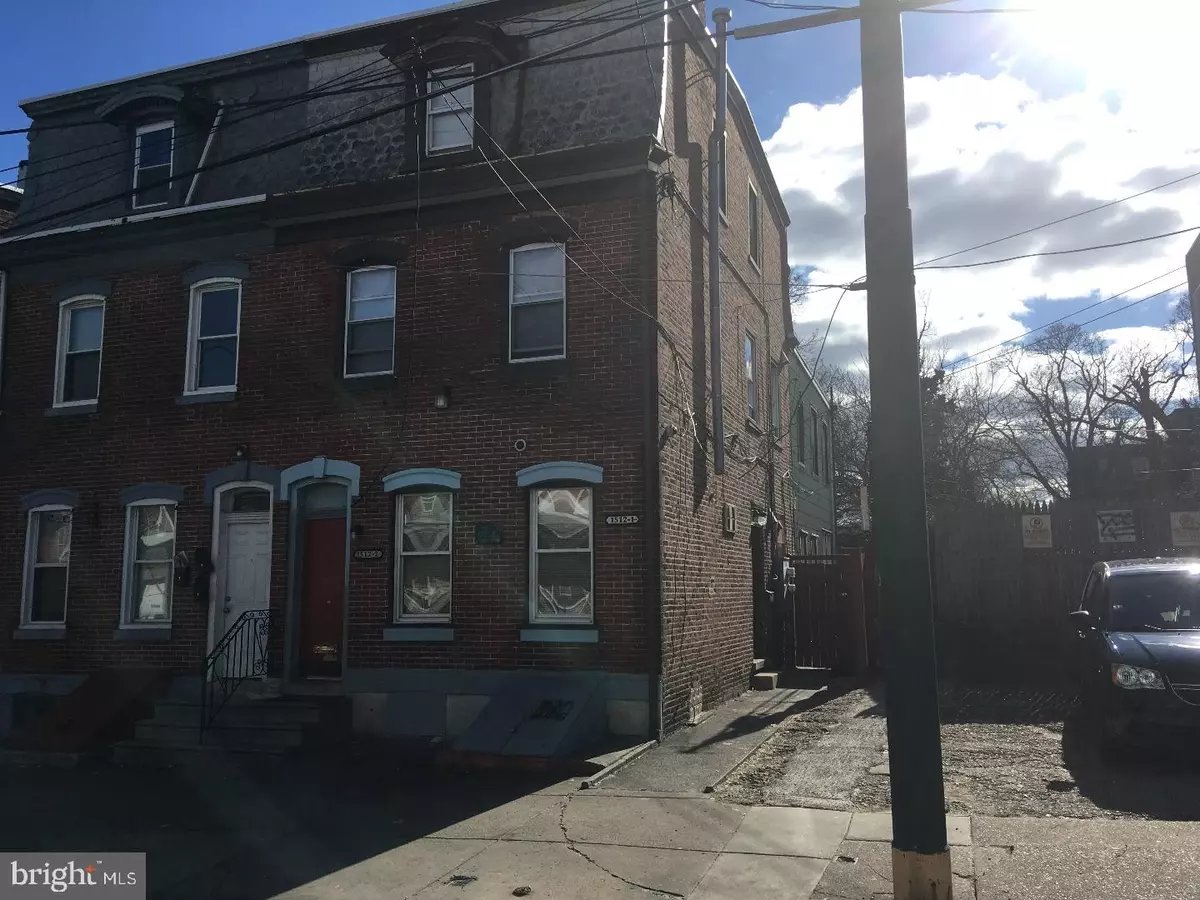 Philadelphia, PA 19124,1512 ARROTT ST