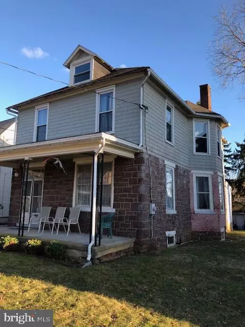 Annville, PA 17003,448 E MAPLE ST