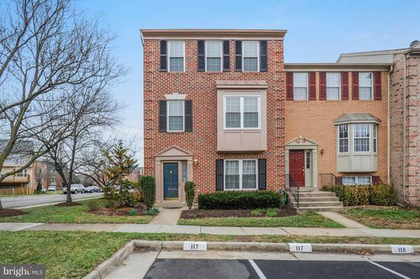 5496 MIDDLEBOURNE LN, Centreville, VA 20120