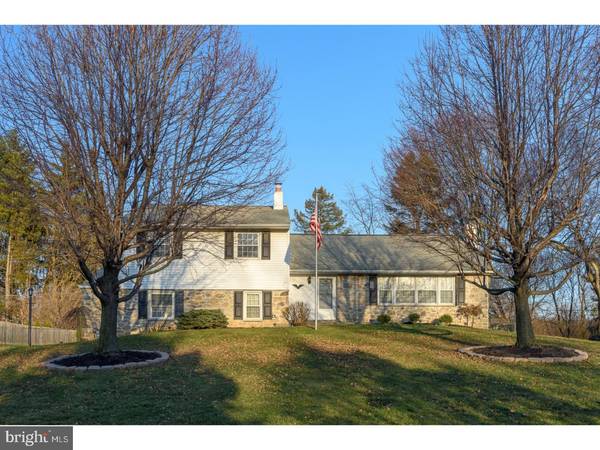 315 FRIENDSHIP DR, Paoli, PA 19301