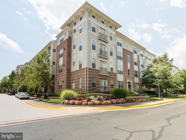 2765 CENTERBORO DR #349, Vienna, VA 22181