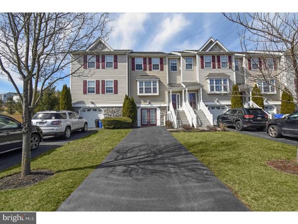 17 HOAG LN, Aston, PA 19014