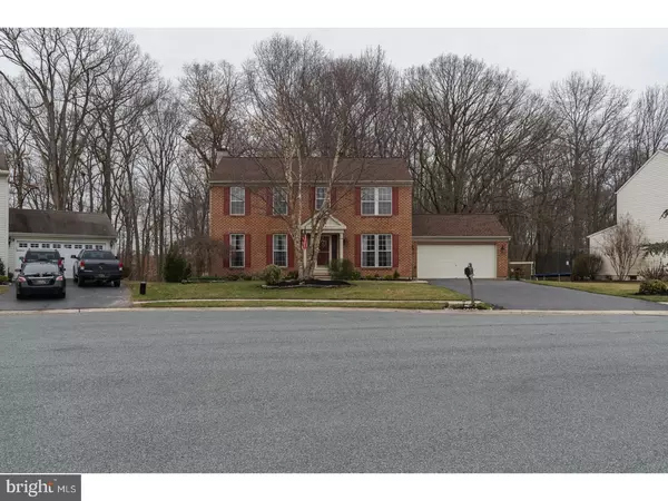 Newark, DE 19702,10 CASTLEGATE CT