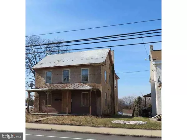 241 MAIN ST, Red Hill, PA 18076