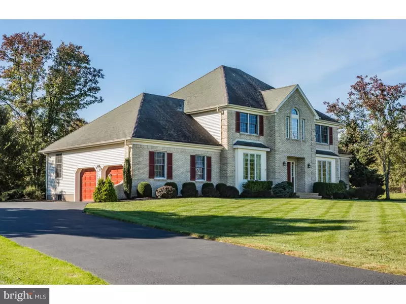 23 ROANOKE RD, Belle Mead, NJ 08502