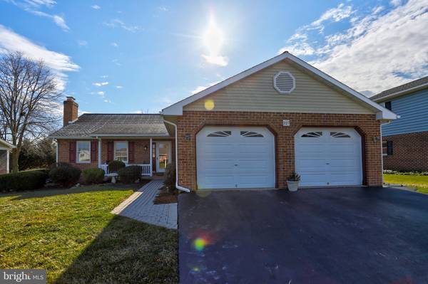 227 STEPHEN LN, Ephrata, PA 17522