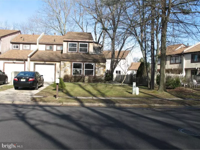 34 PEREGRINE DR, Voorhees, NJ 08043