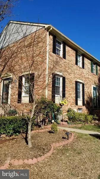 871 DE FRANCEAUX HBR, Pasadena, MD 21122