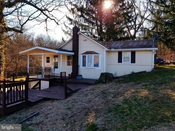 837 CONEWAGO CREEK RD, Manchester, PA 17345