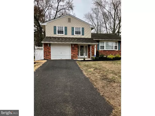 Turnersville, NJ 08012,8 BRAE CT