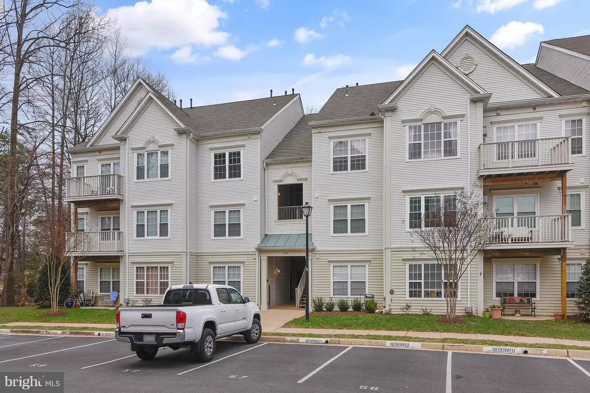 Fairfax, VA 22033,12491 HAYES CT #404