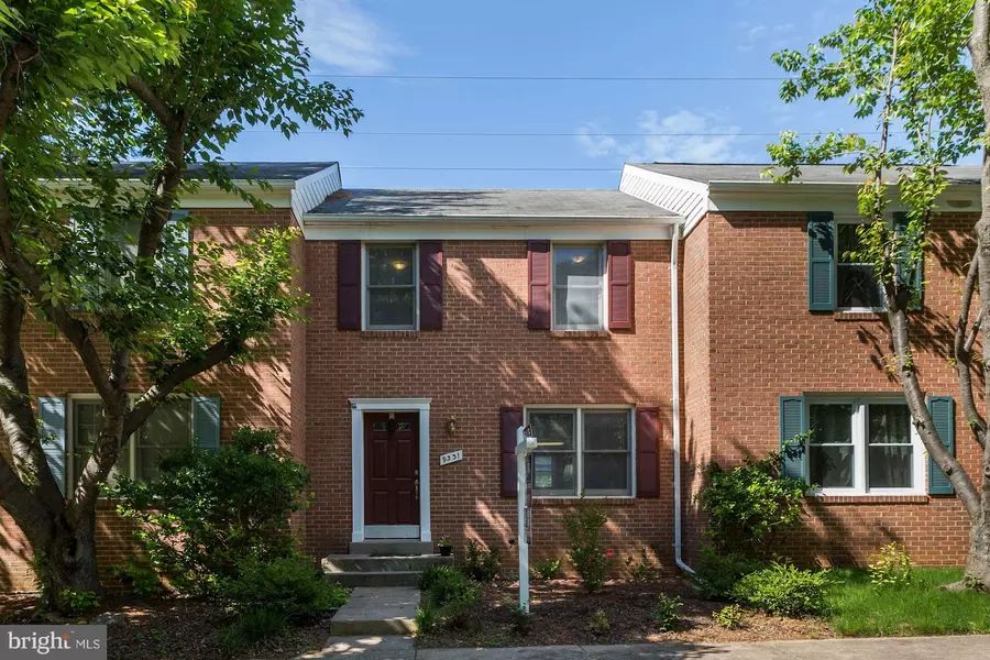 9331 BENTRIDGE AVE, Rockville, MD 20854